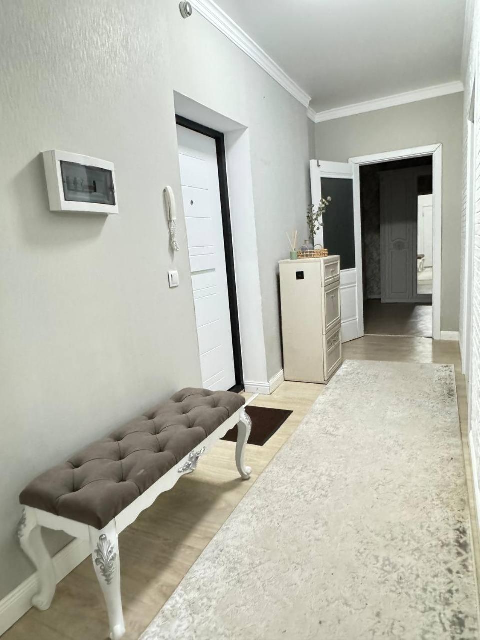 сарыарка, 31 Apartment *
